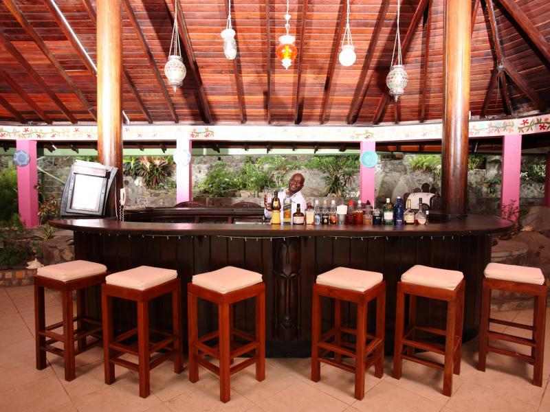 Young Island - St Vincent & The Grenadines , Young Island 