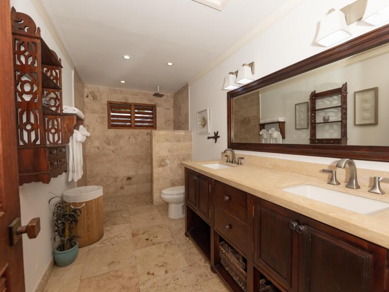 Karma Bay , Montego Bay 