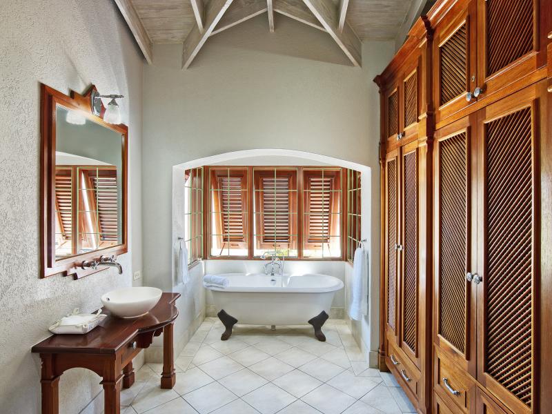 La Paloma - Beachfront , Beachfront villas Barbados , Fitts Village , St James , West Coast Barbados 