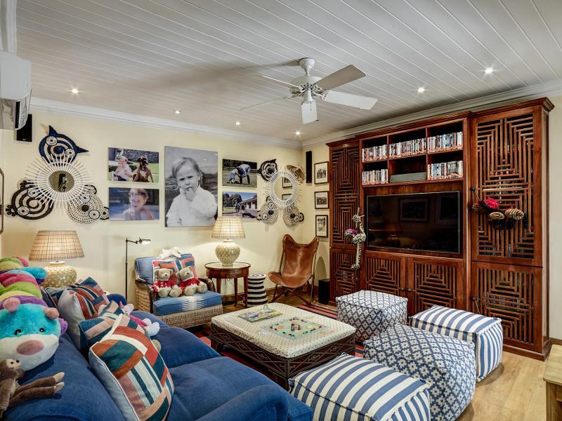 Laughing Waters - Sandy Lane Estate- Beachfront , Beachfront villas Barbados , Sandy Lane Beach , Sandy Lane Estate , St James , Waterfront villas Barbados , West Coast Barbados 