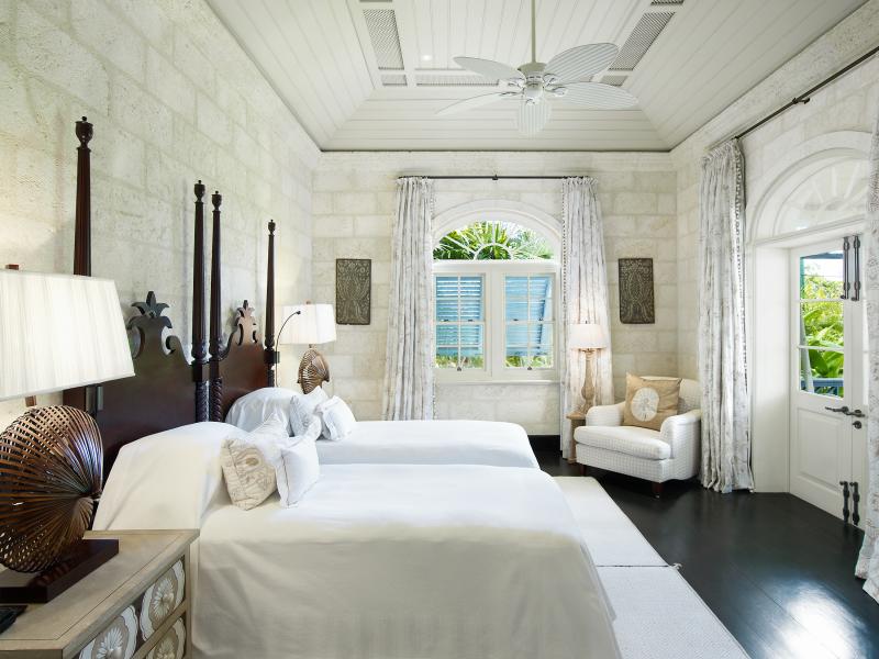 Laughing Waters - Sandy Lane Estate- Beachfront , Beachfront villas Barbados , Sandy Lane Beach , Sandy Lane Estate , St James , Waterfront villas Barbados , West Coast Barbados 