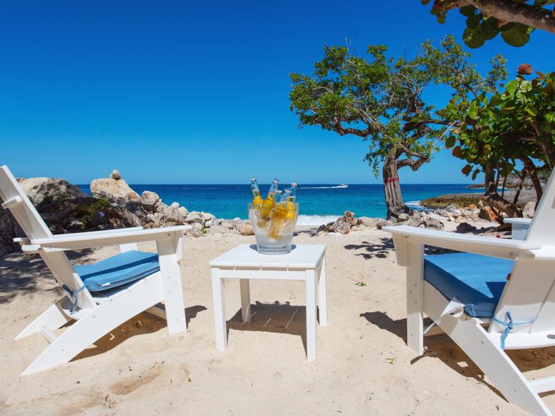 Sandcastle Beach House , Lime Stone Bay 