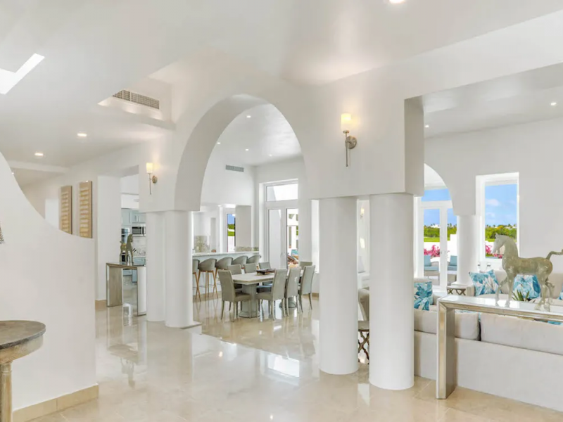Ocean Pearl , Rendezvous Bay 
