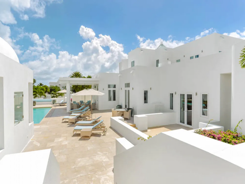 Ocean Pearl , Rendezvous Bay 