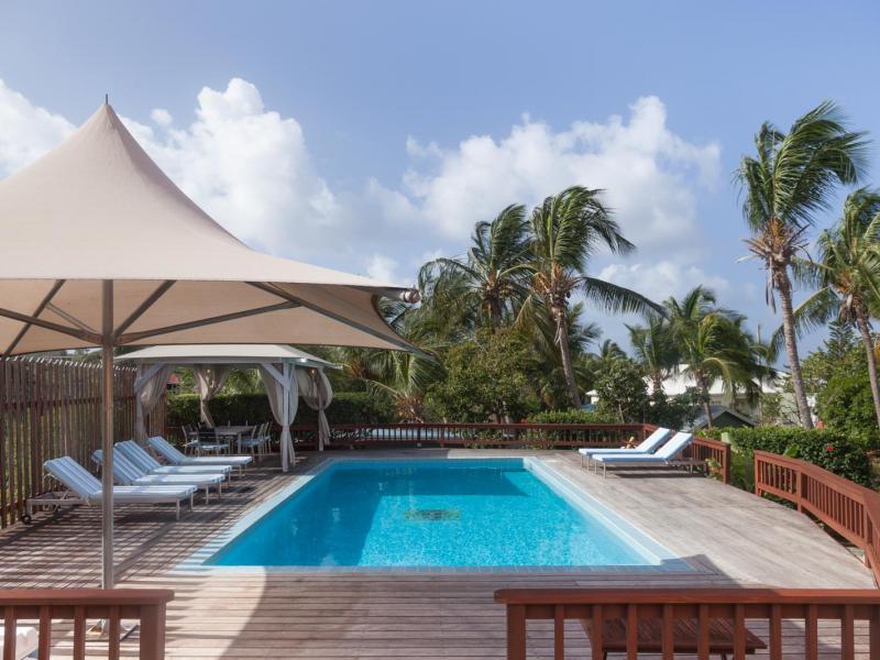 Tropical Paradise , English Harbour 