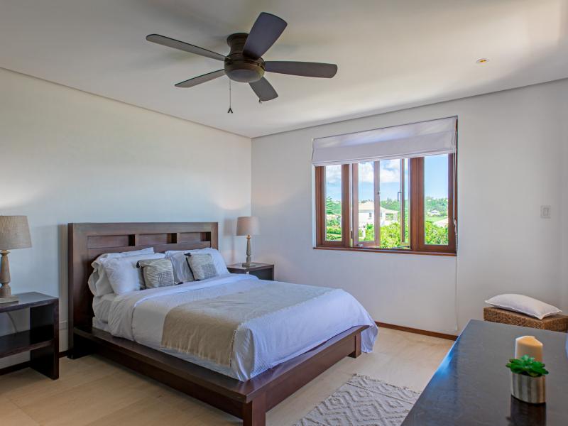 Sundeck House , St James 