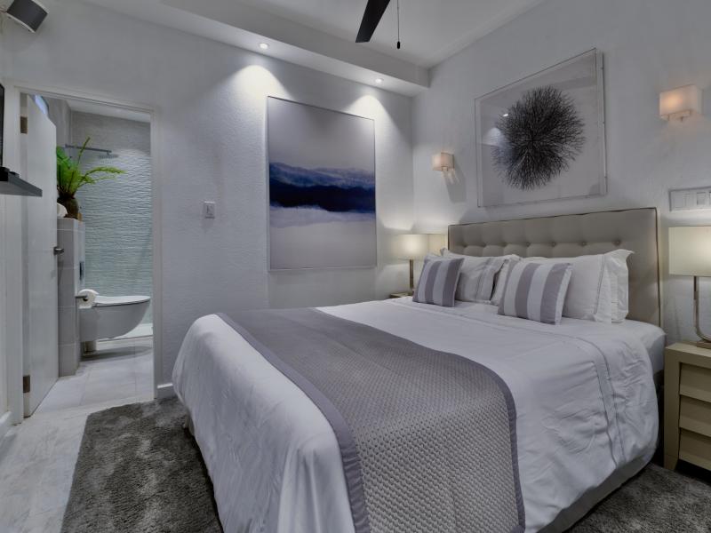 Solaris Beach House - Beachfront , Reeds Bay , West Coast Barbados 