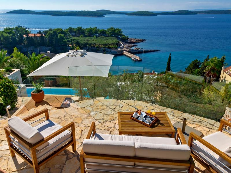 Villa Terra Rossa , Hvar 