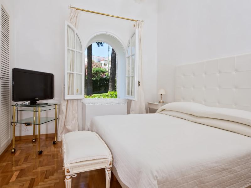 Villa Piccola , Amalfi Coast , Capri Island 