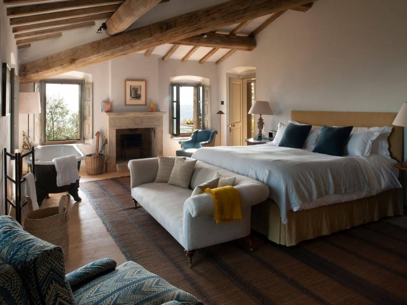 Castello di Reschio Estate and Villas , Tuscany 