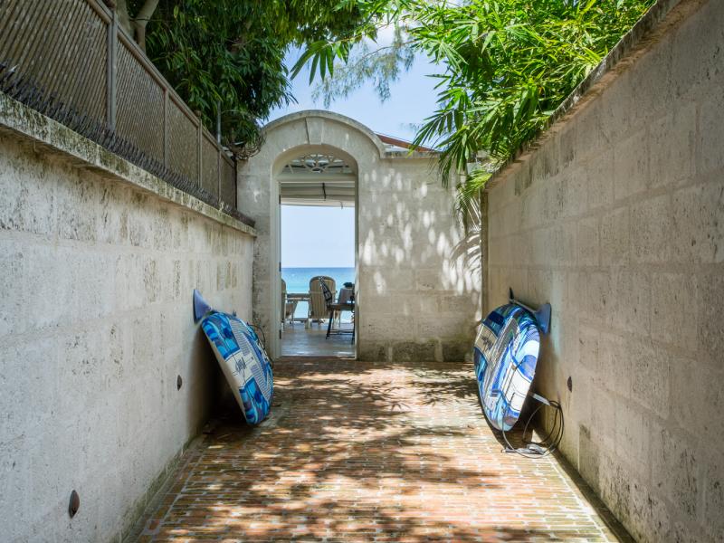 Bluff House & Cottage -Sandy Lane Beach , Beachfront villas Barbados , Sandy Lane Beach , Sandy Lane Estate , St James , West Coast Barbados 