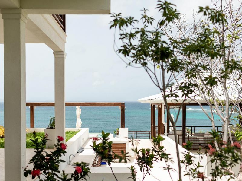 Friendship House , Friendship Bay 