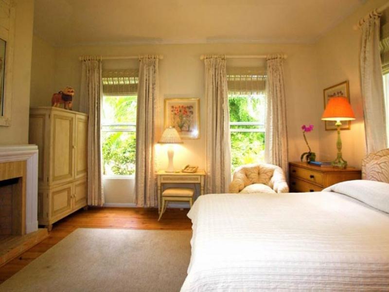 Serendip Cove Private Estate , Lyford Cay , Nassau 