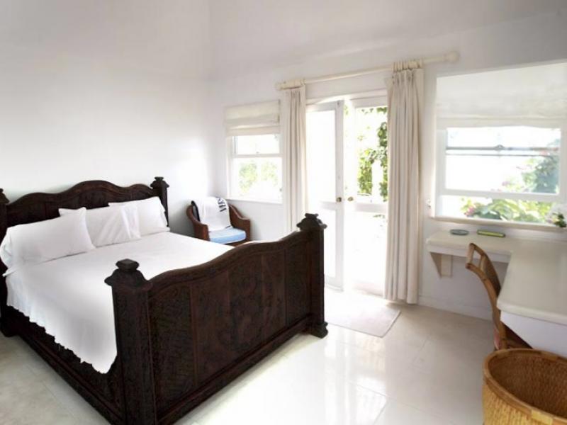 Serendip Cove Private Estate , Lyford Cay , Nassau 