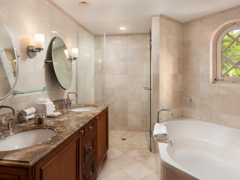 St. Peter's Bay Apartment 405 , St Peter 