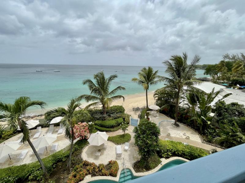 Villas on the Beach 403 , Beachfront villas Barbados , Holetown , St James , Villas on the Beach, Barbados , West Coast Barbados 