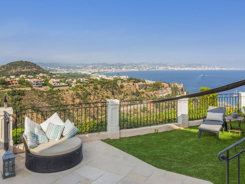 La Sarriette , Cote D'Azur 