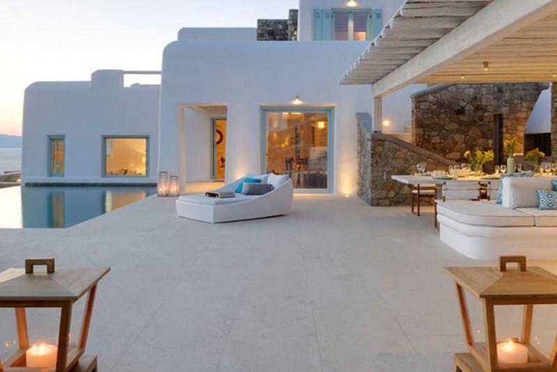 Villa Themis