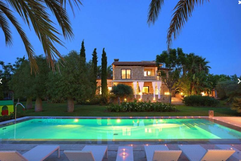 Villa Sebastian