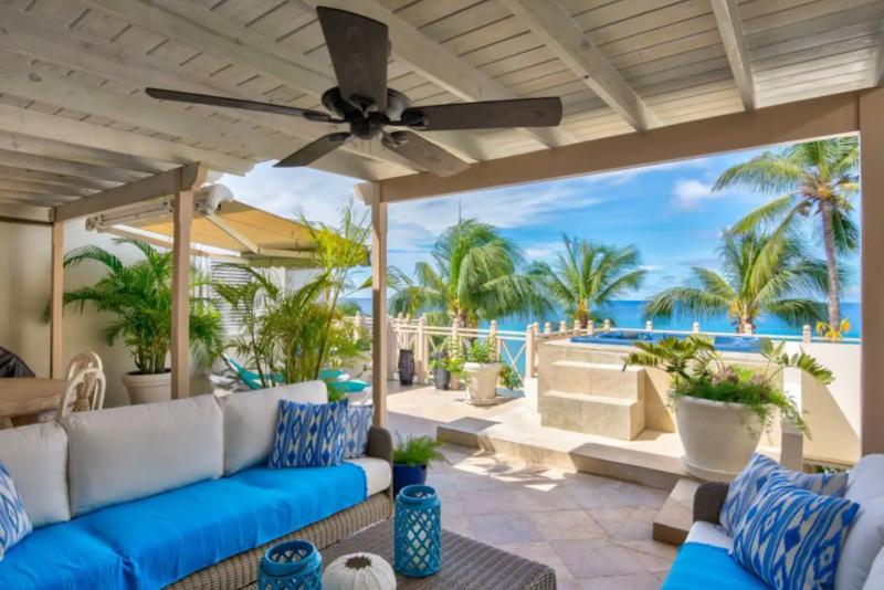 Reeds House 11 - Beachfront Penthouse Reeds House 11 - Beachfront Penthouse